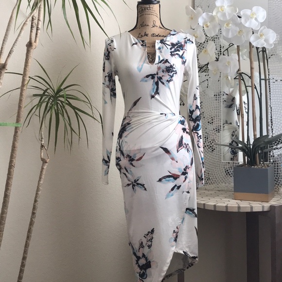 Guess Dresses & Skirts - Guess Dress. 🌟🌺 Brand Guess🌟🌸